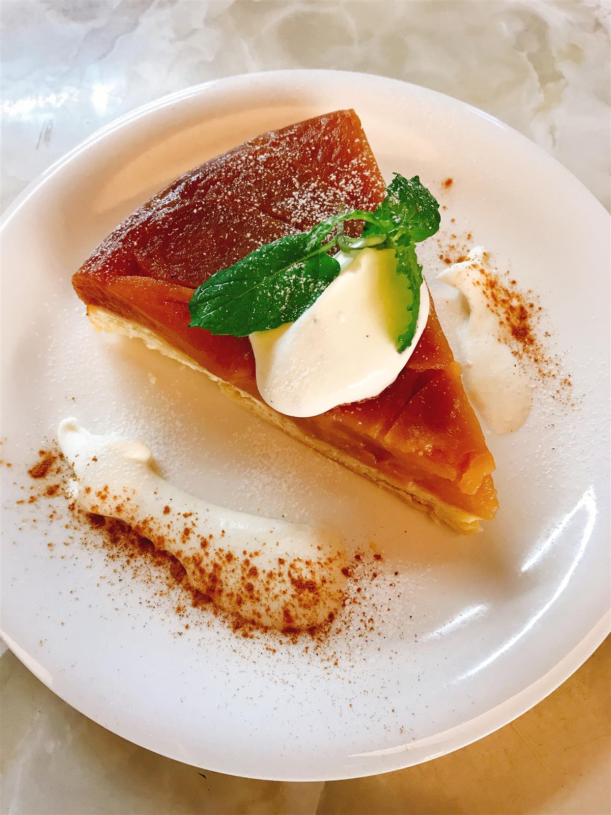 紅の夢(りんご品種)が入りました