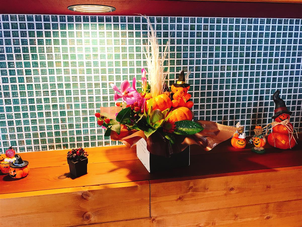 ハロウィンの飾りつけ